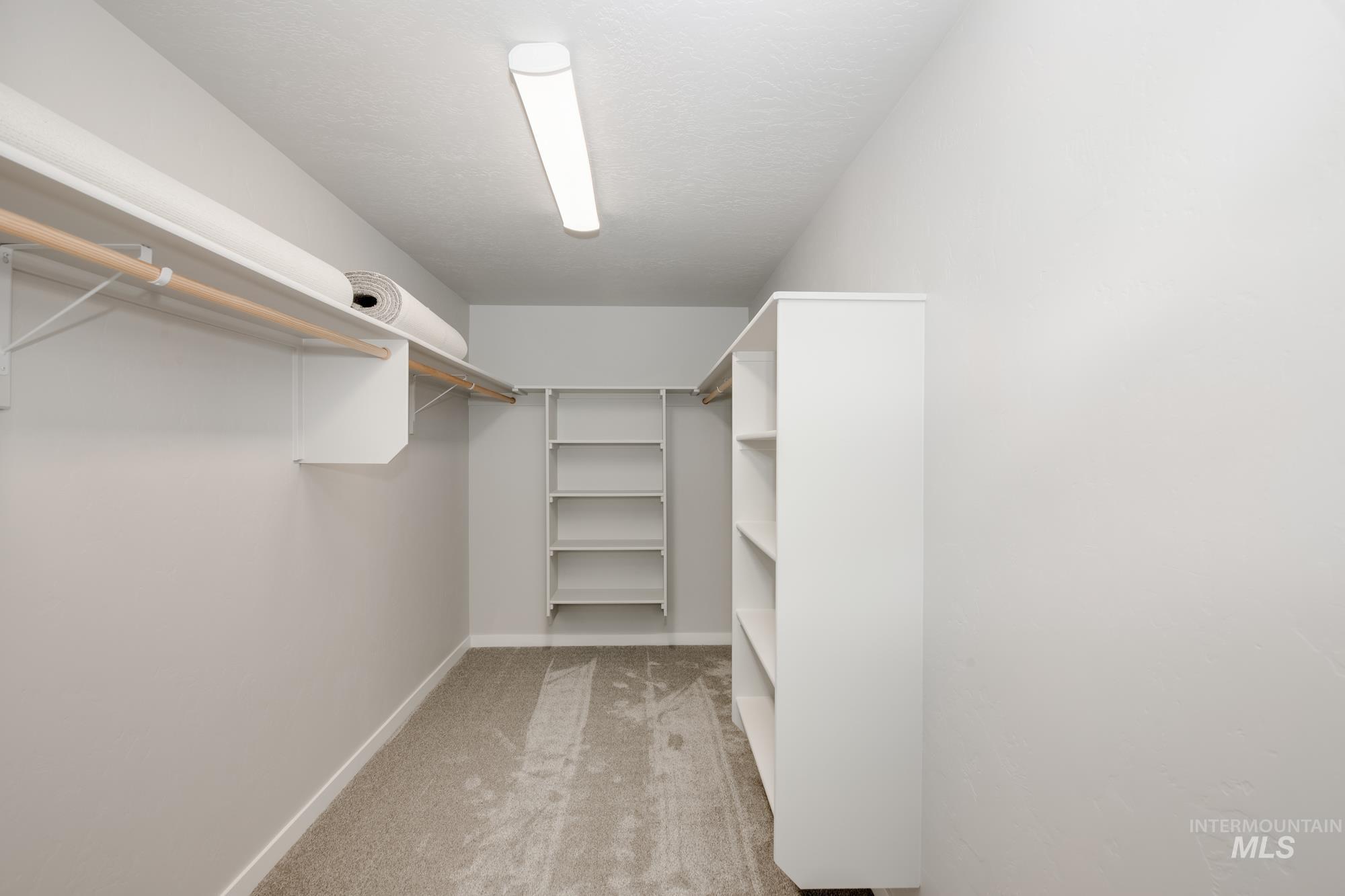 Master Walk-in Closet - 3039 S Alcamo Way