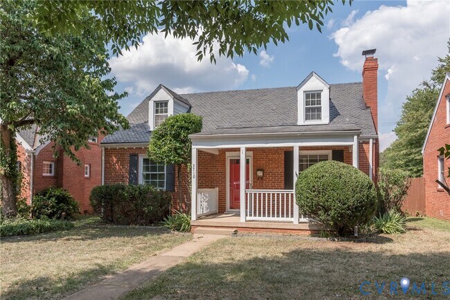 Building Photo - 3710 W Cary St
