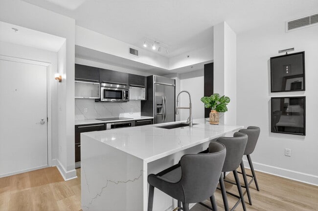 Building Photo - 550 Okeechobee Blvd