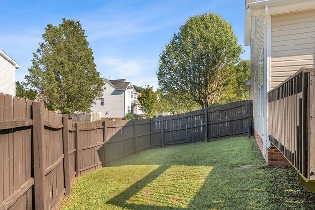 Building Photo - W. Wendover, Beautiful Home, Granite Counter-Tops, SS Appliances, Hardwoods, FP, Deck, Fenced, Ga...