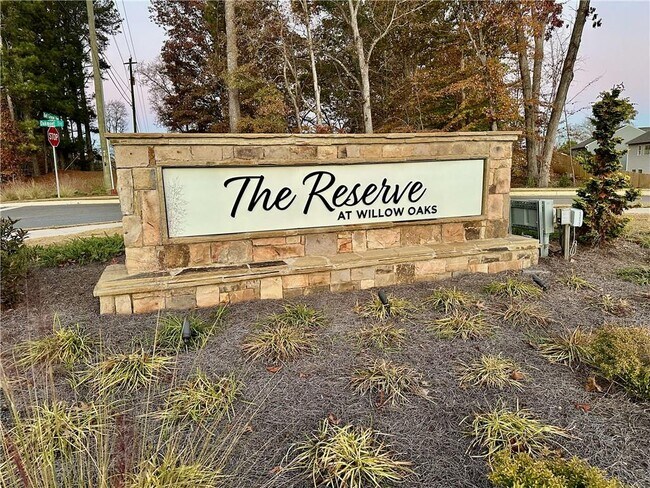 Building Photo - 213 Bloomfield Cir