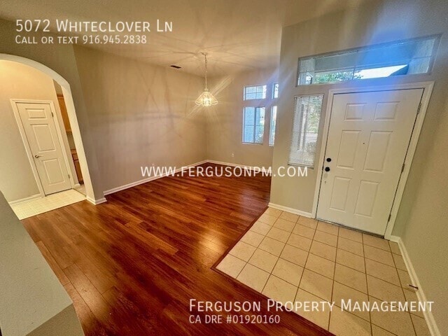 Building Photo - 5072 Whiteclover Ln