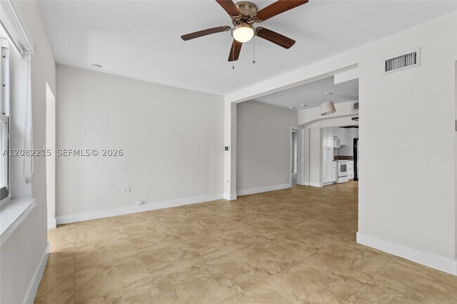 Building Photo - 175 NW 121st St