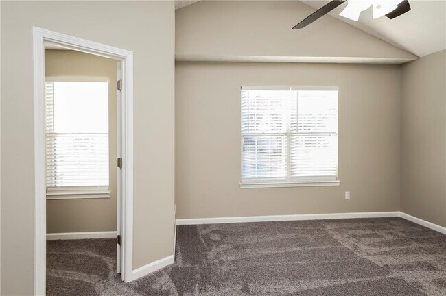 Building Photo - 2355 Delfern Dr NW