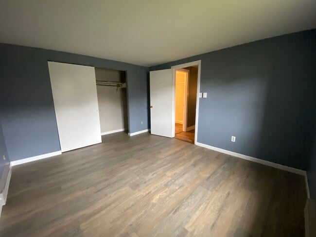 Building Photo - THE VILLAGES SOUTH 314