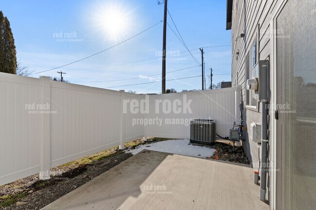 Building Photo - 12625 E Main Ave