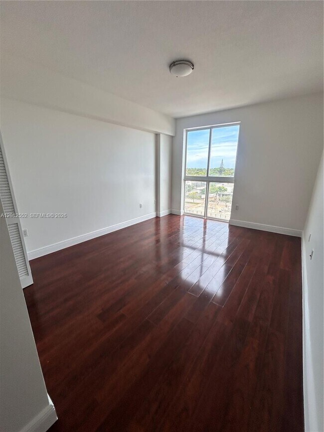 Building Photo - 7275 SW 90th Way
