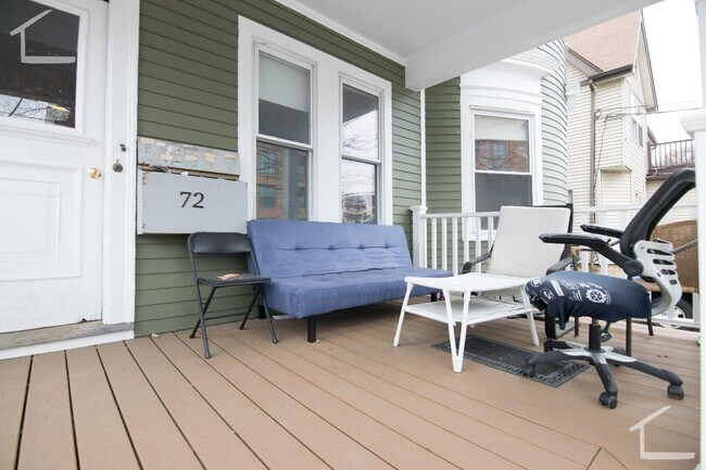 Building Photo - Nice 3 bed in Allston......