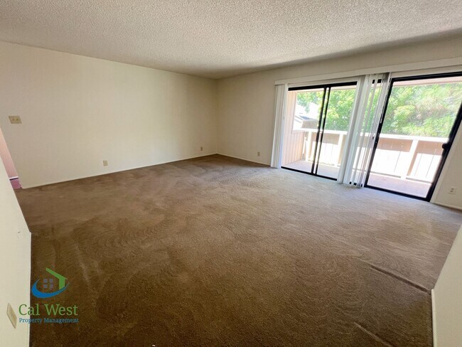 Building Photo - $3295 - 2 Bedroom, 2 Bath Upstairs Condo in Santa Clara!
