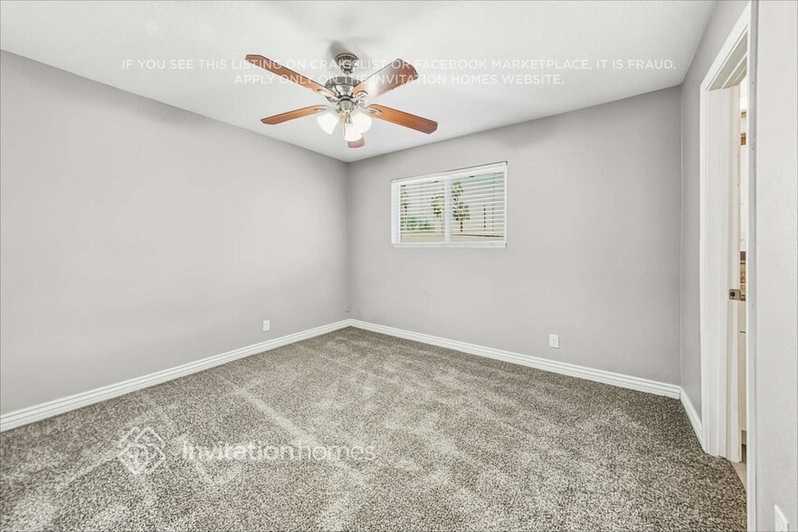 Building Photo - 1810 E Palmcroft Dr