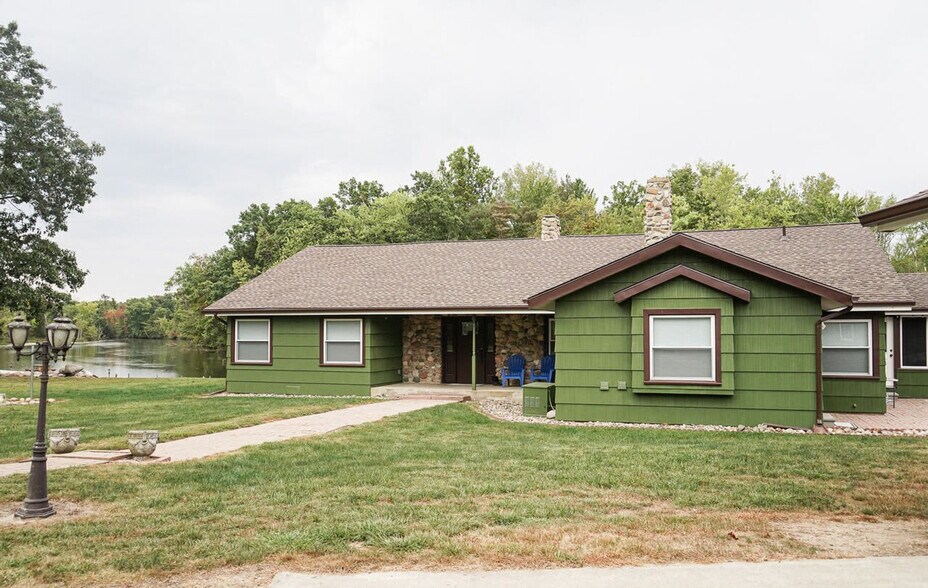 Building Photo - 5795 Stimson Rd