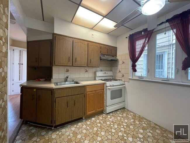 Primary Photo - NEWKIRK AVENUE