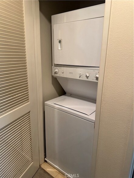 Building Photo - 26514 Arboretum Way