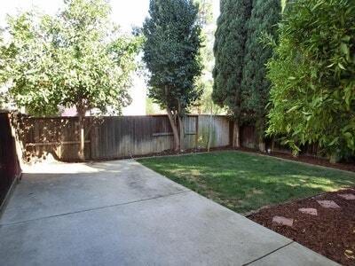 Building Photo - 3544 McCoppin Park Ct