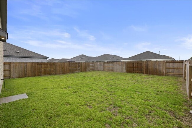 Building Photo - 2607 Mint Garnet Dr