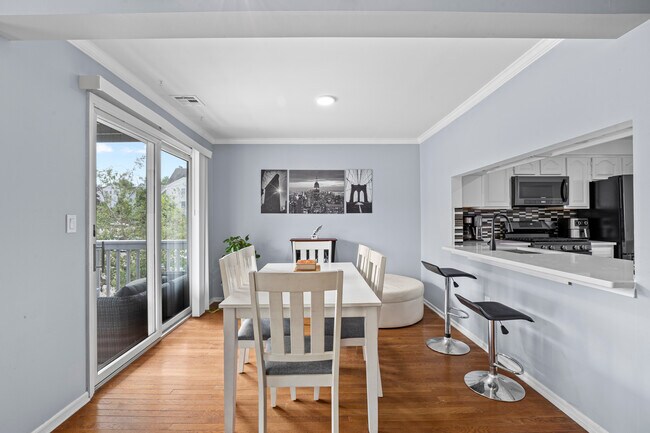 Dining Room - 13 Crystal Ln