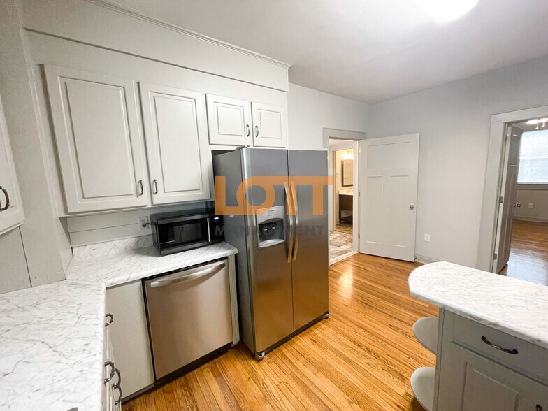 Building Photo - 7 Sturtevant St