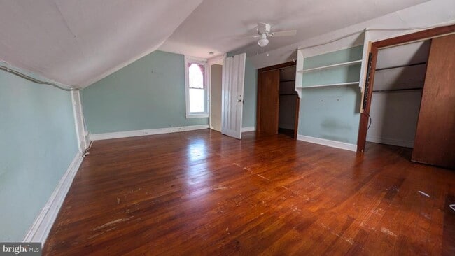 Building Photo - 421 Broad St