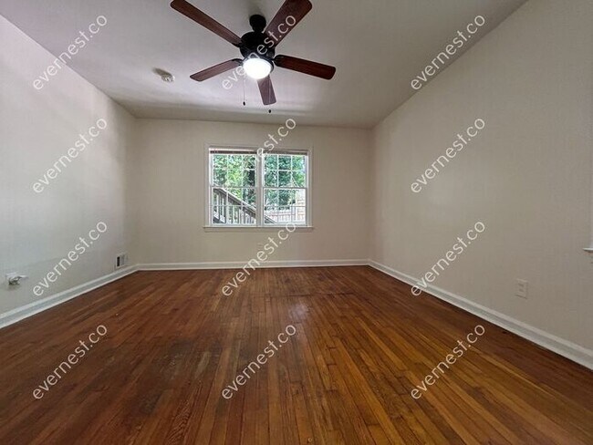 Building Photo - 120 Leathers Cir NW