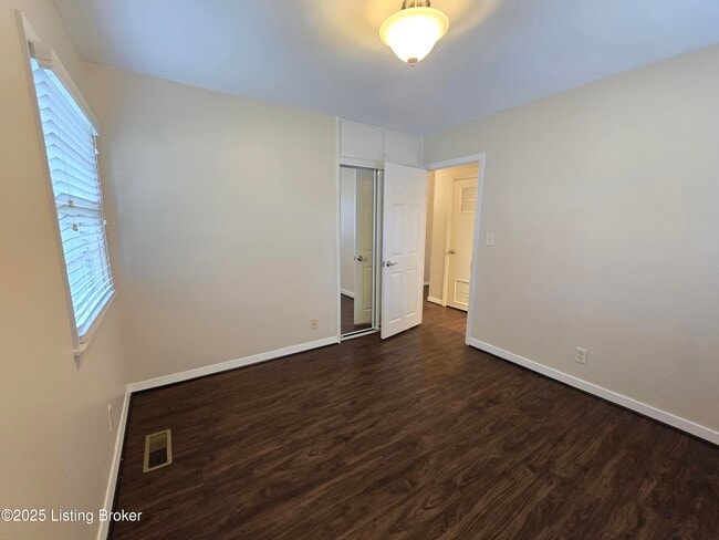 Building Photo - 1824 Wickham Way