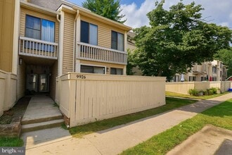 Building Photo - 9926 Ridgeline Dr