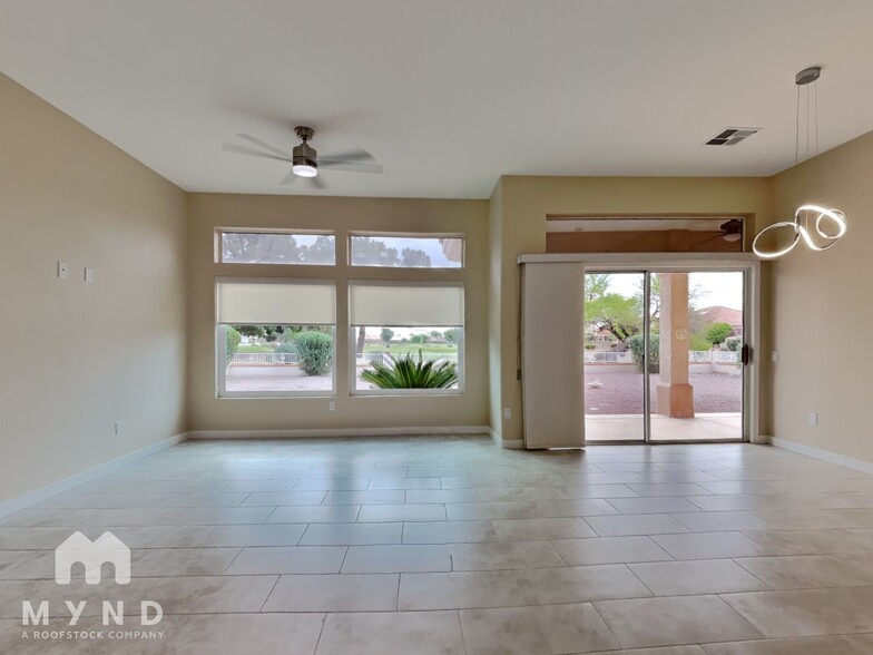 Building Photo - 21405 N 159th Dr