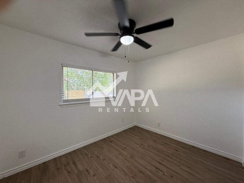 Building Photo - 9034 Oceanview Dr