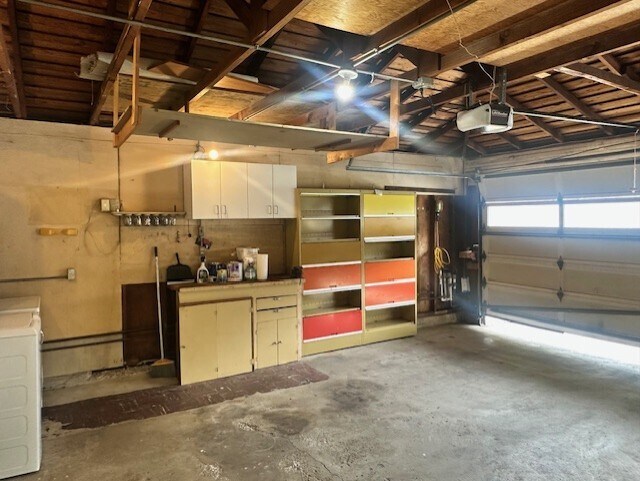 Garage Storage - 2650 Fleetwood Dr