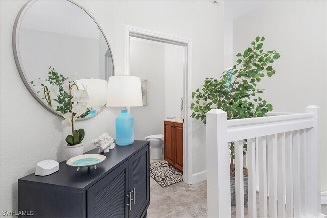 Building Photo - 20201 Burnside Pl