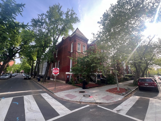 Building Photo - 619 Q St NW