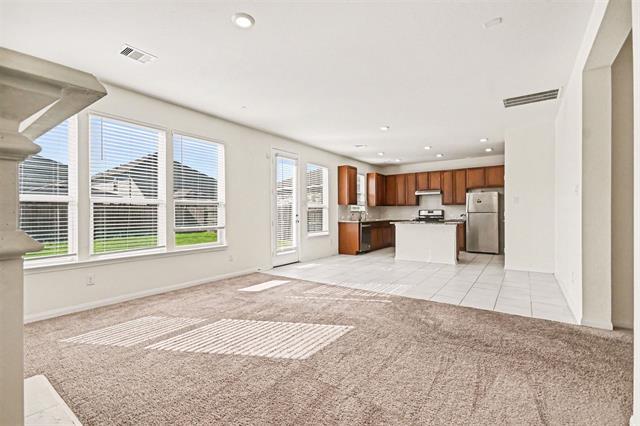 Building Photo - 7218 Bakersfield Ct