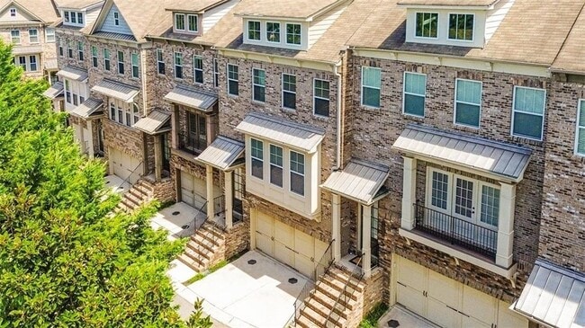 Primary Photo - 1265 Linden Ct