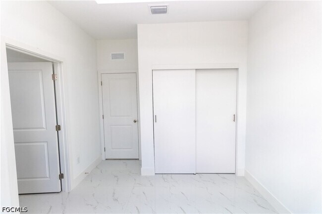 Building Photo - 731 Bering Ave S