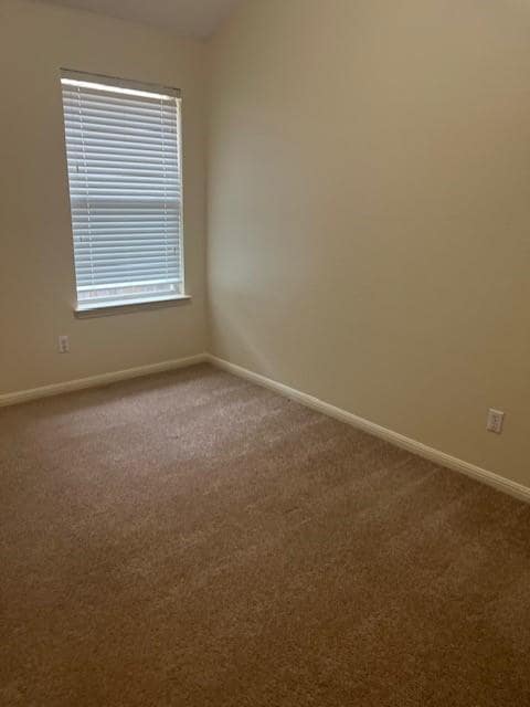 Building Photo - 1717 Long Rifle Dr