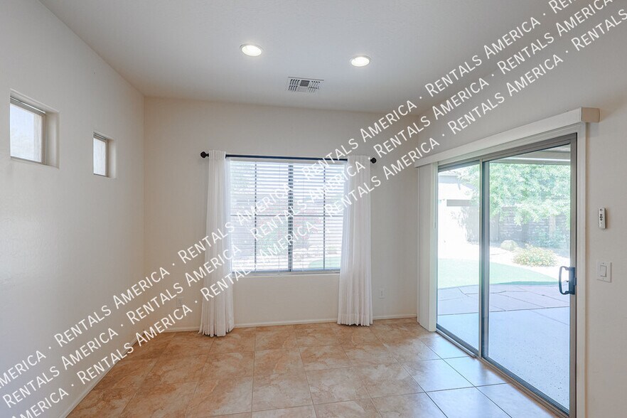 Building Photo - 24016 N 164th Ave