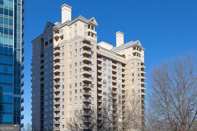 Building Photo - 3334 Peachtree Rd NE