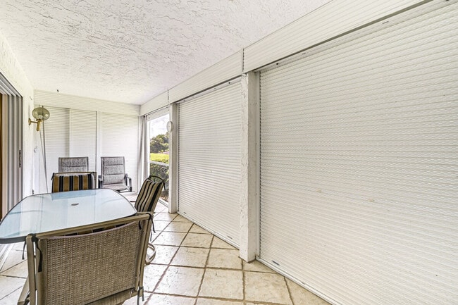 Building Photo - 432 Teryl Rd