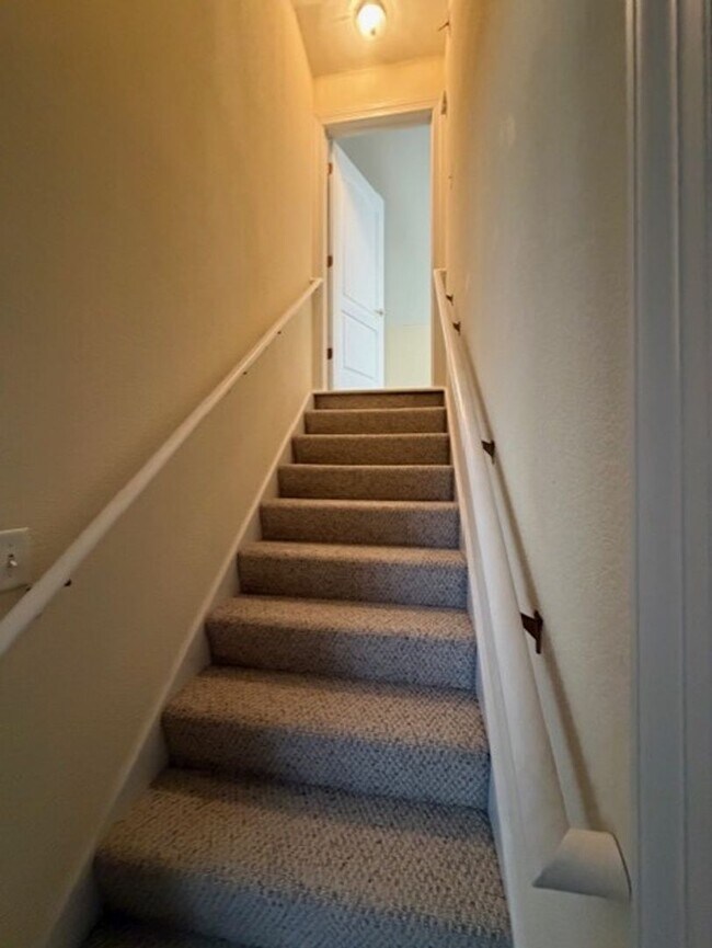 Building Photo - Suffolk Meadows