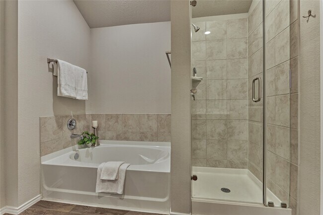 Building Photo - 13959 Leigh Lake Ln