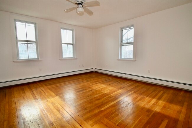 Building Photo - 49 Mount Pleasant St