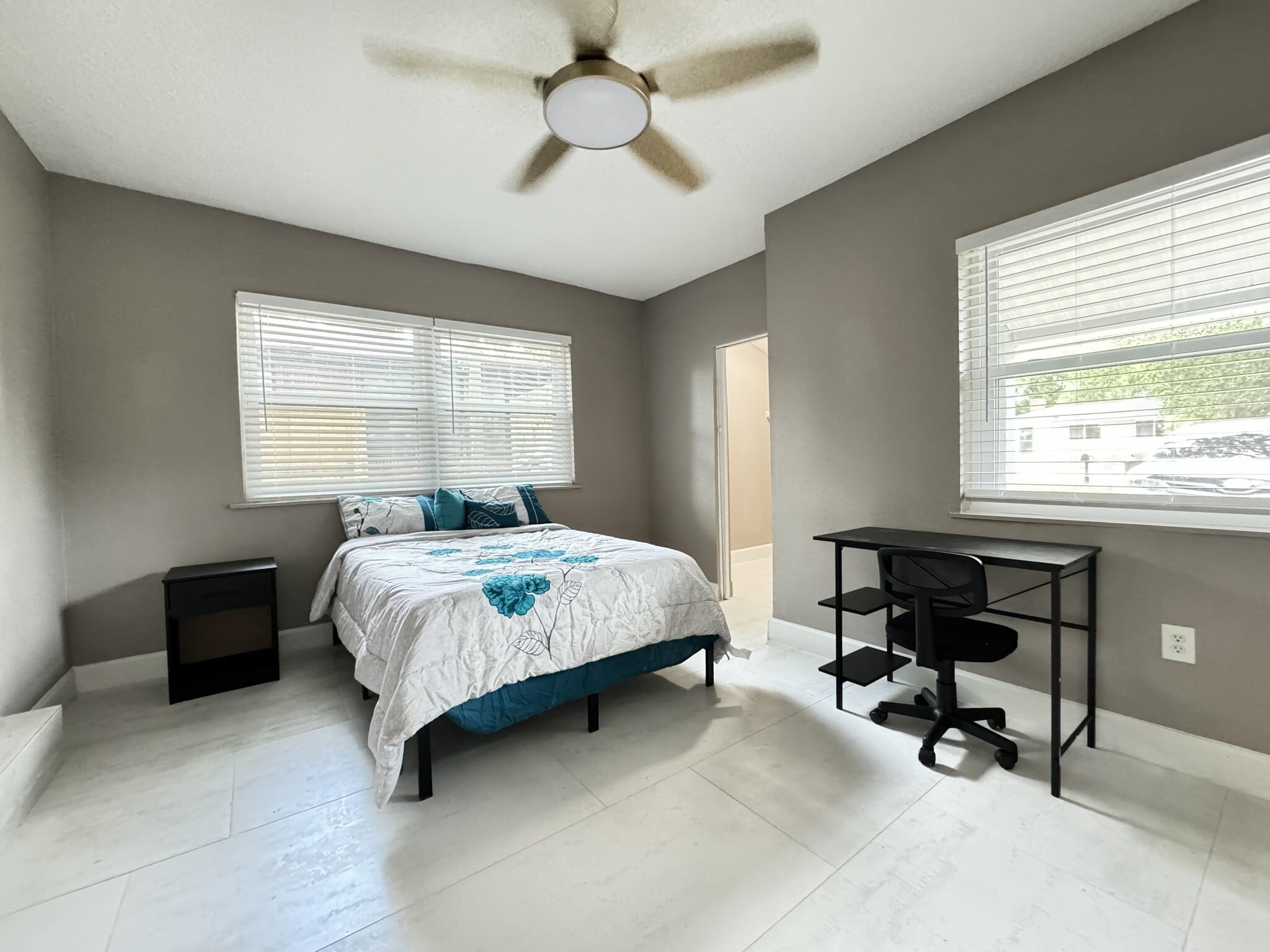 Building Photo - 5262 Tulane Ave