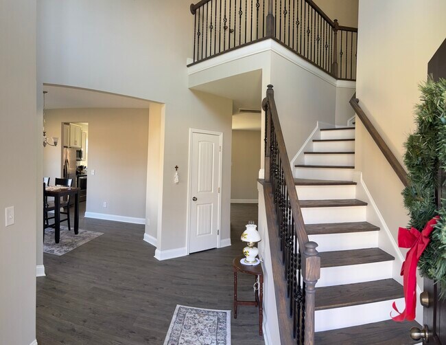 Building Photo - 207 Barra Dr