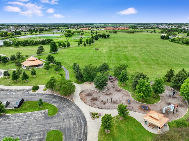 Building Photo - 12811 Conifer St