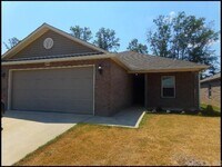 Building Photo - 8801 Northwood Creek Dr