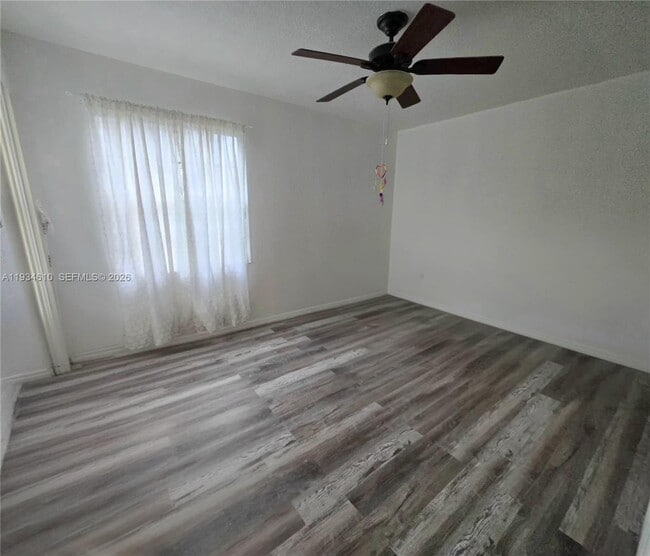 Building Photo - 2007 Belmont Ln