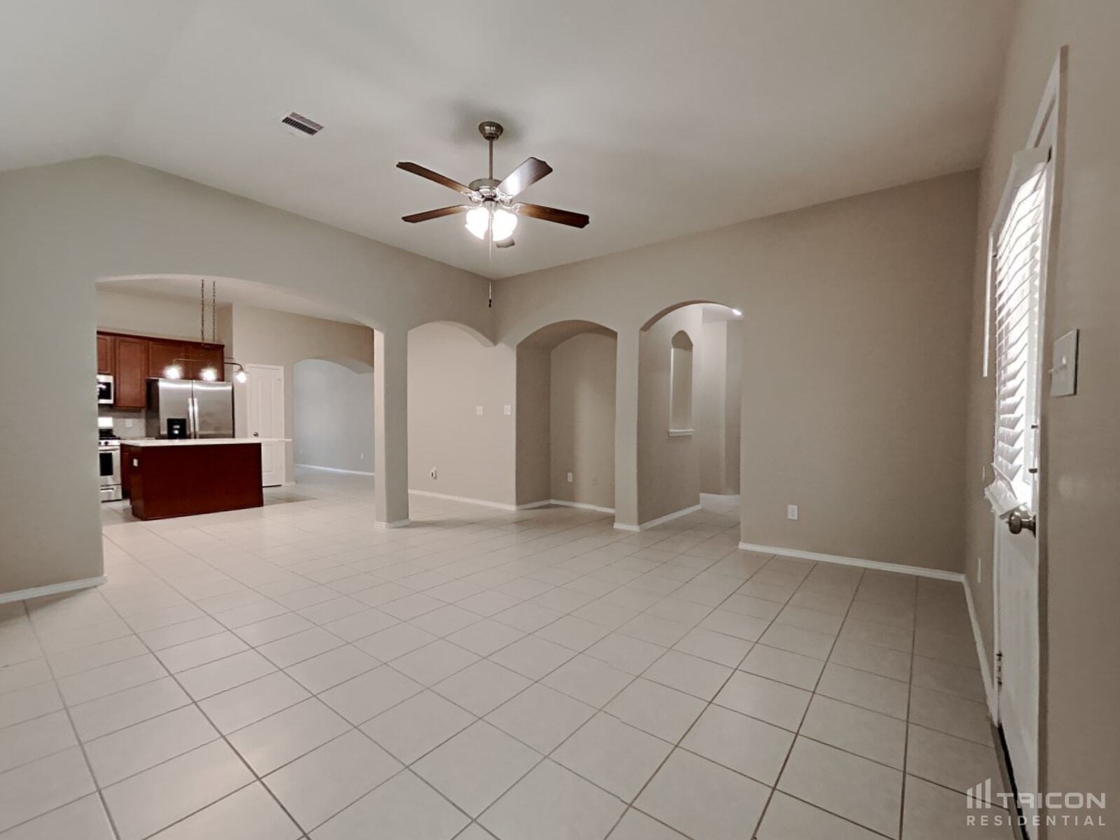 Building Photo - 13702 Sun Bear Ct