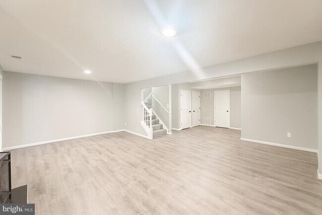 Building Photo - 13820 Rampant Lion Ct