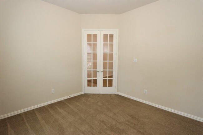 Building Photo - 8902 Peach Oak Crossing