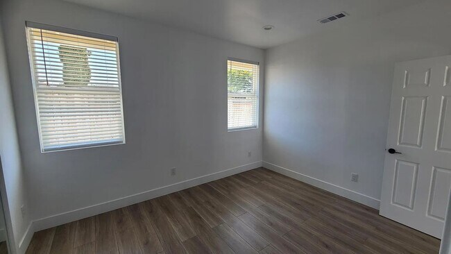 Building Photo - Brand new ADU in West Sacramento