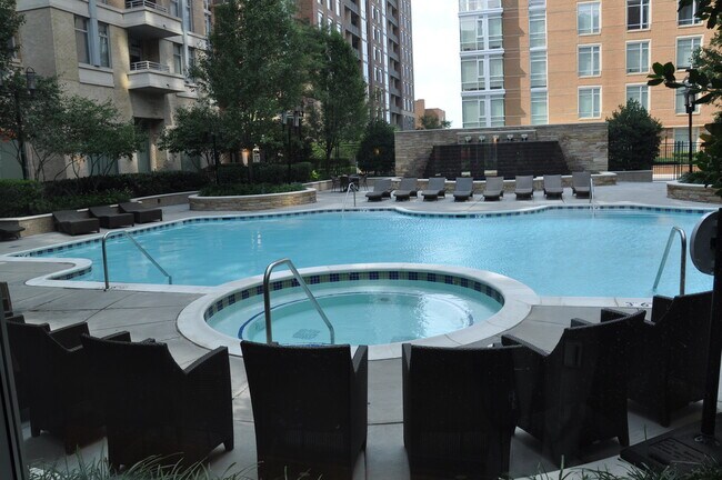 Building Photo - 11990 Market St